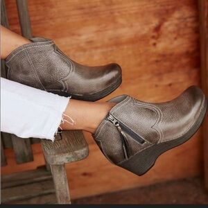 Dansko Leather Veronica Cowgirl Western Ankle Booties Women’s 40 US 9.5-10